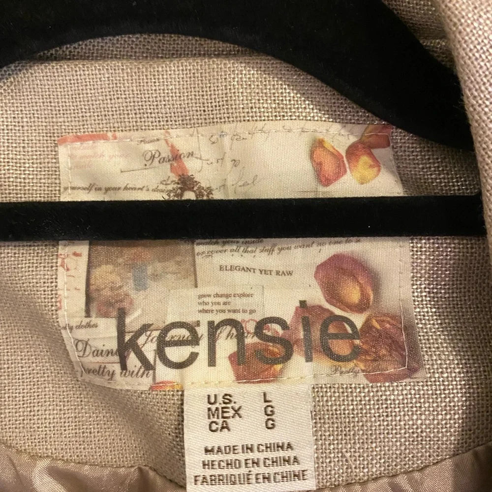 Kensie  Ladies Party Jacket from Macys Size L -worn just a few times Fully lined - Picture 3 of 4